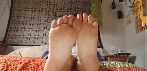  Cute Girl Feet    big tits webcam